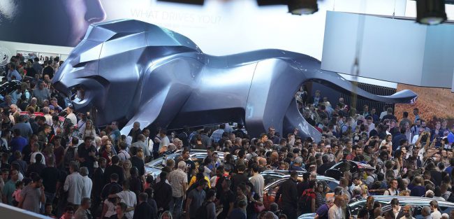 BTC Paris Motor Show 2020 cho biết sự kiện năm nay sẽ có nhiều thay đổi. Ảnh: caranddriver.com